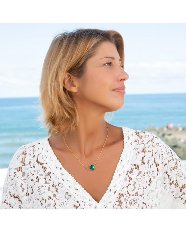 Collar Moonstone con doble medallón en baño de oro