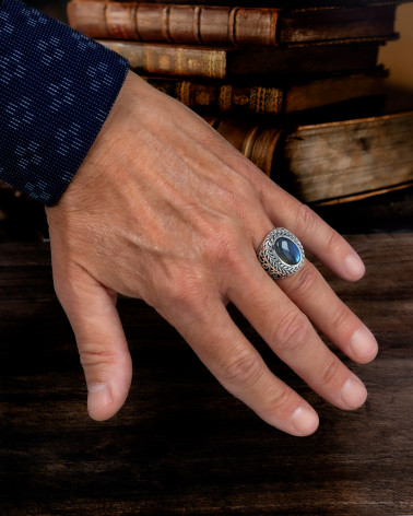 Antique effect 925 Sterling Silver Labradorite Biker Ring