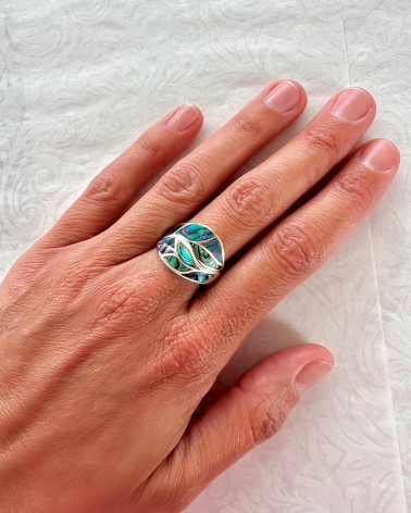 Anello in conchiglia di abalone e argento sterling 925 - Elegante motivo a foglia