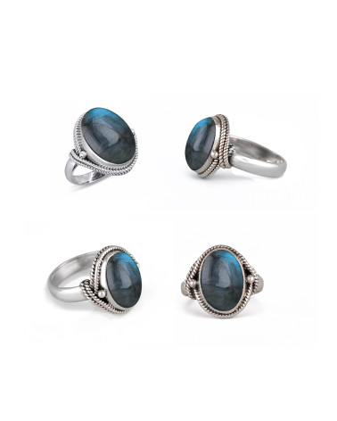 925 Sterling Silver Labradorite Oval Shape Ring