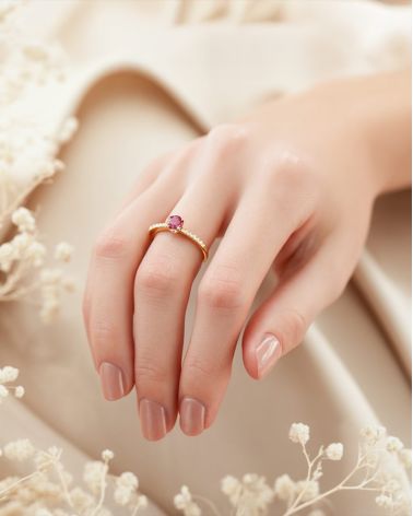 Anillo de Oro Rubi y diamantes