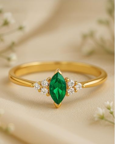 Bague Or Jaune Emeraude et diamants Collection Abril