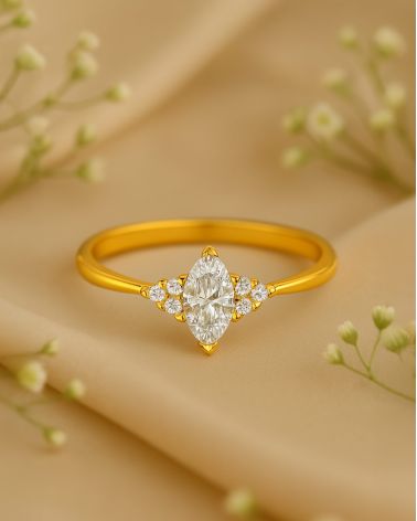 Gold Diamonds Ring & Moissanite