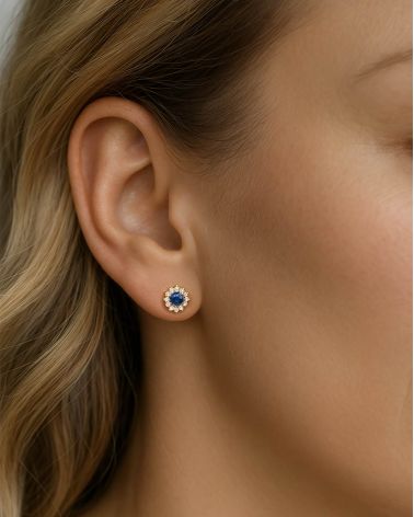 Boucles d'oreille Or Blanc Saphir et Diamant 2.61grs